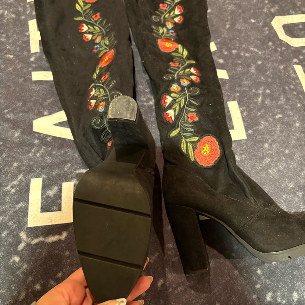Black Embroidered Knee-High Heeled Boots